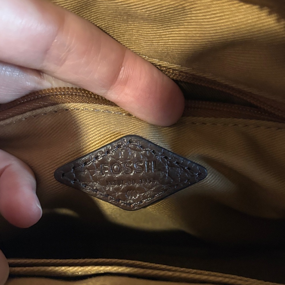Fossil Brown Leather Crossbody Bag - Picture 7 of 9